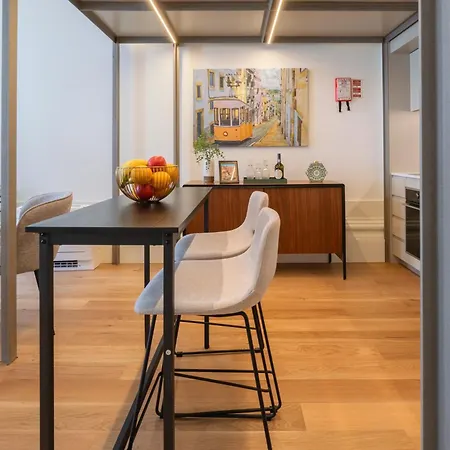 Luxe Mininal Flats By Hostwise Apartment