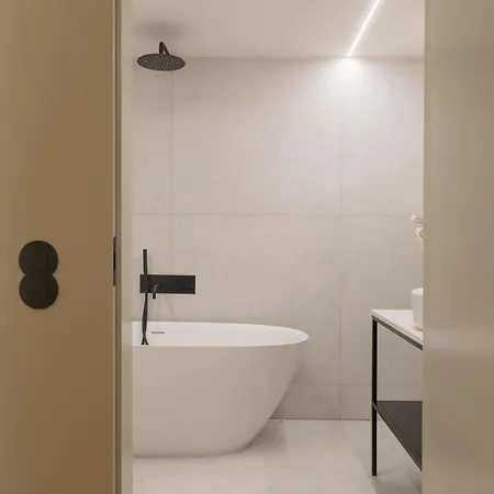 Apartment Luxe Mininal Flats By Hostwise