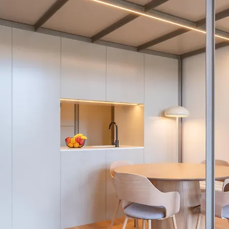 Luxe Mininal Flats By Hostwise Apartment Porto