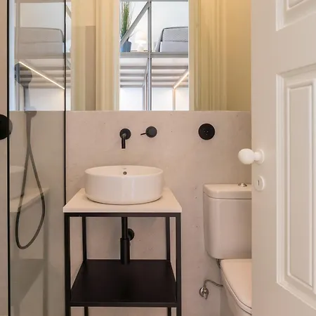 Luxe Mininal Flats By Hostwise *