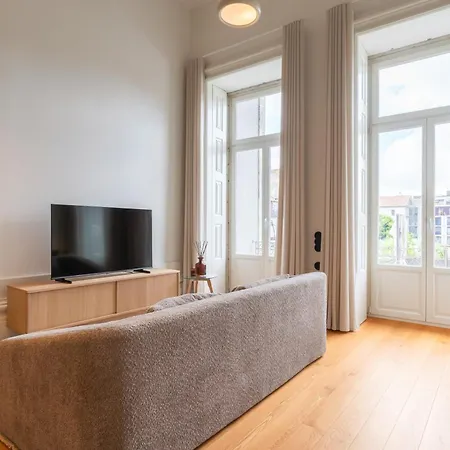 Luxe Mininal Flats By Hostwise Apartment *