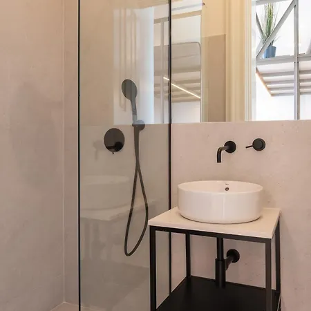Luxe Mininal Flats By Hostwise Apartment *