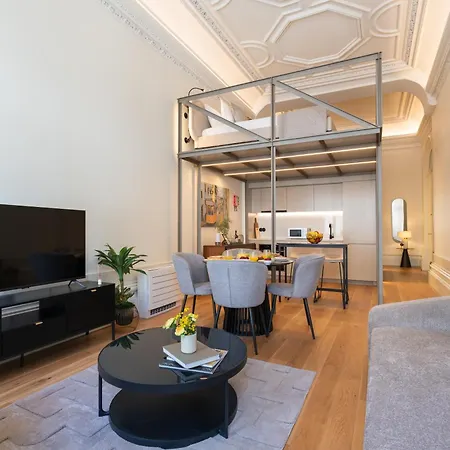 Luxe Mininal Flats By Hostwise Apartment